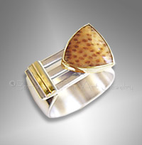 palmwood ring with gold