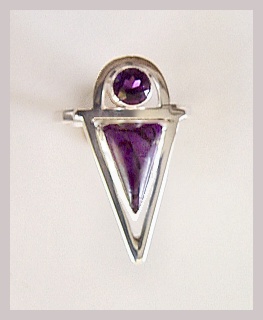 Sssugilite, amethyst, sterling ring